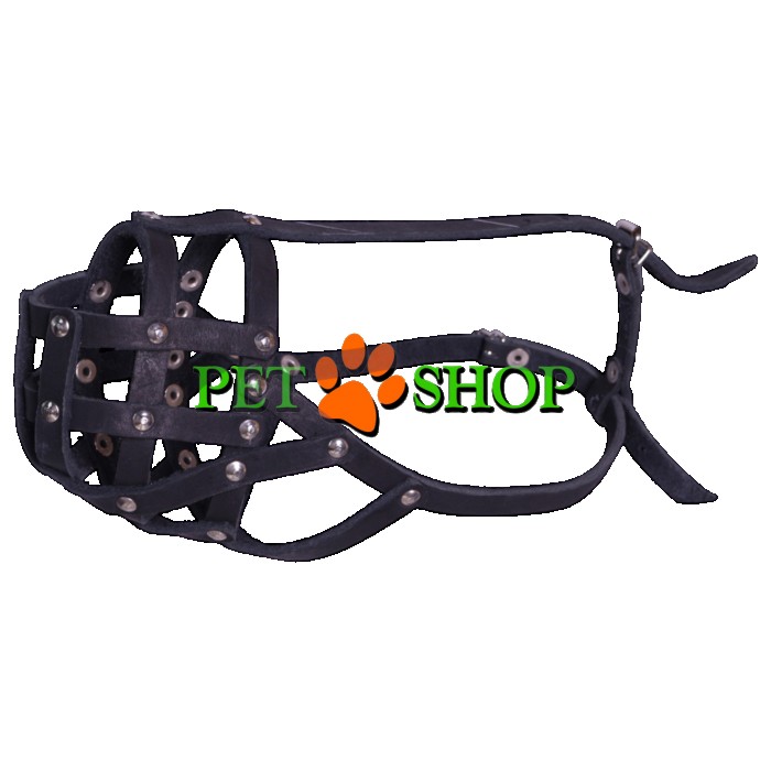 <p>Botniță din piele reglabilă pentru femelă de ciobănesc&nbsp;32*9,5 cm</p>