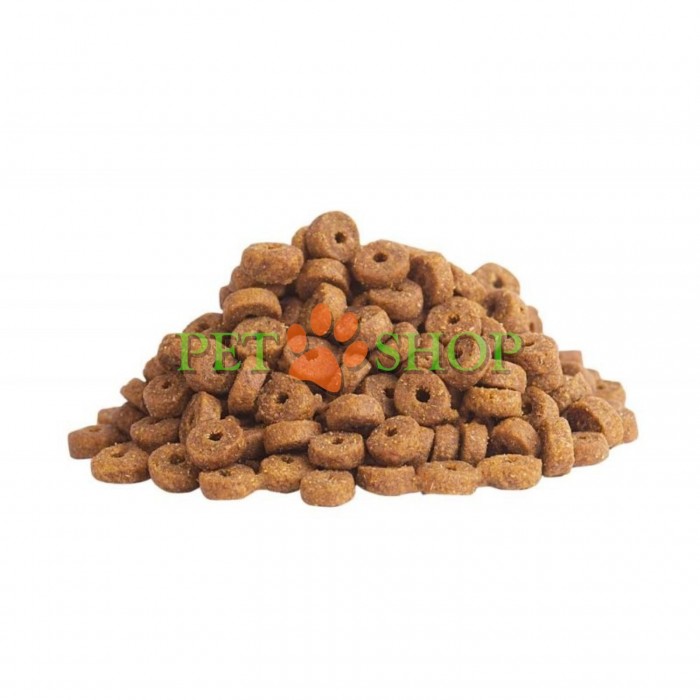 <p><strong>Клуб 4 лапы Premium с кроликом - </strong>полнорационный сухой корм с мясом кролика для взрослых кошек.</p>