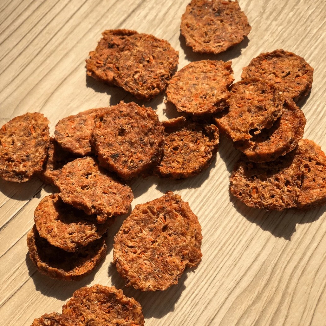 <p><strong>100% натуральные продукты, без усилителей вкуса, красителей ароматизаторов.</strong></p>