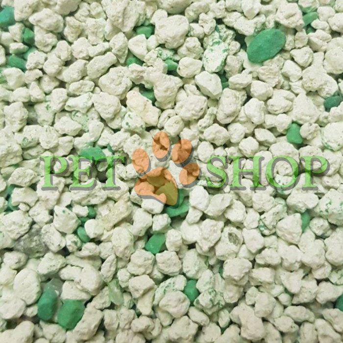 <p><strong>100% натуральный бентонит, ароматный, ультракомкующийся наполнитель для кошачьих туалетов c ароматом Детской Пудры.&nbsp;Бывает Мелкой фракции или крупной! Уточняйте у оператора!</strong></p>