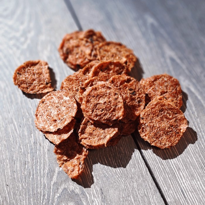 <p><strong>Tratament este potrivit pentru recompensarea și antrenarea c&acirc;inilor.</strong></p>