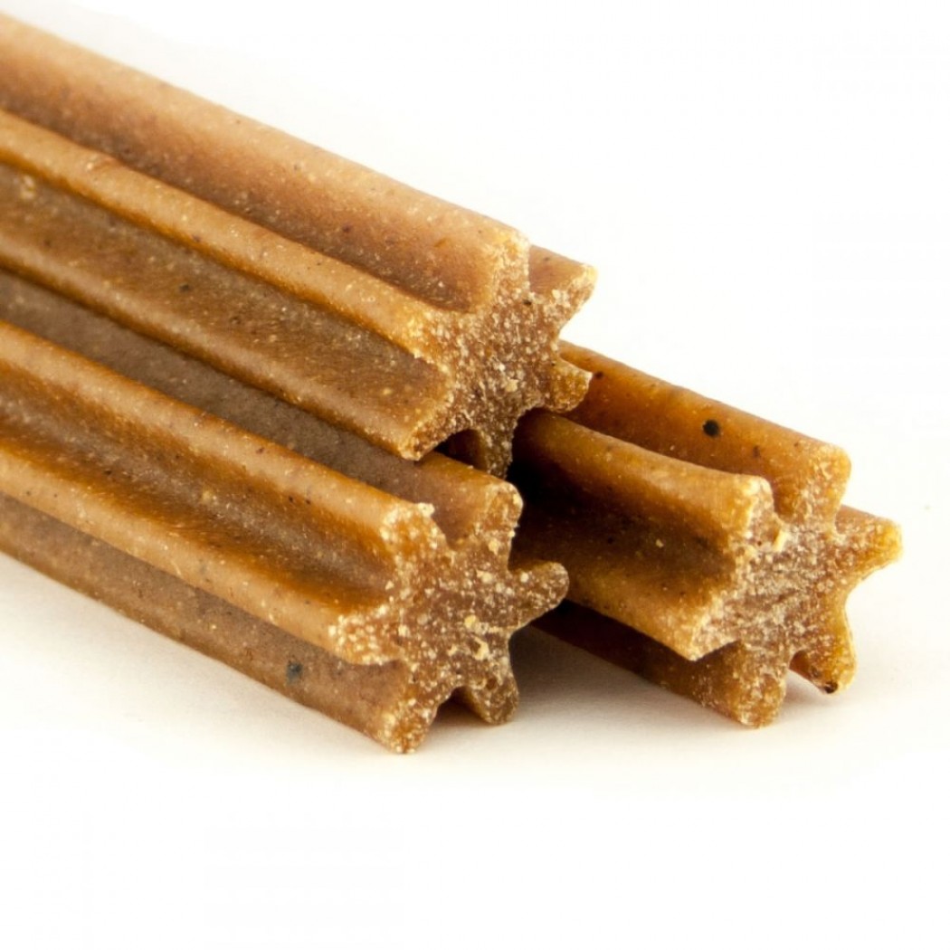 <p><strong>Аппетитная закуска в виде жевательных палочек для взрослых собак. Помогает поощрить питомца с пользой для здоровья его зубов и ротовой полости.</strong></p>