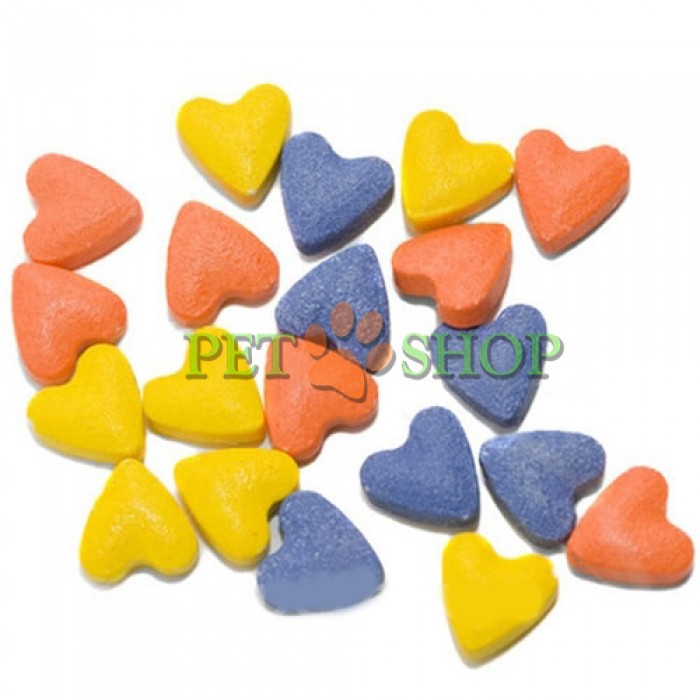 <p><strong>Полезное лакомство для кошек и котят с 6-недельного возраста, в форме разноцветных сердечек.</strong></p>