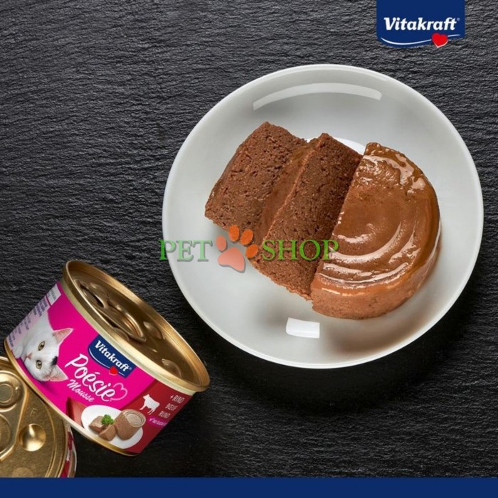 <p><strong>Vitakraft Po&eacute;sie Mousse Beef </strong>&mdash; hrană umedă tip pate pentru pisici adulte, cu mousse delicat pe bază de carne de vită &icirc;ntr-un sos ușor. Fără cereale, zahăr, coloranți artificiali, conservanți și arome.</p>