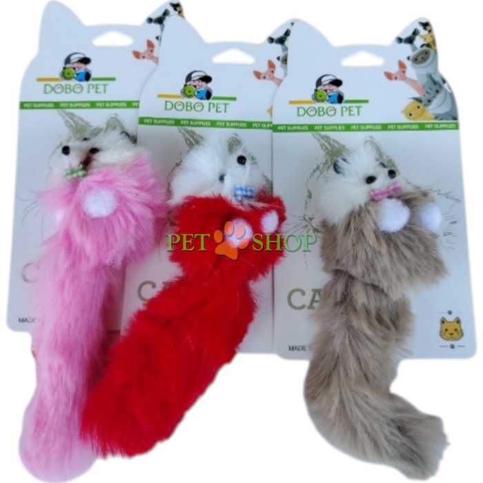 <p><strong>Меховая мышка </strong>&mdash; классическая игрушка для кошек, которая привлекает внимание питомца и стимулирует его охотничьи инстинкты. Благодаря мягкой текстуре и легкому весу игрушка идеально подходит для активных игр и самостоятельного развлечения.</p>