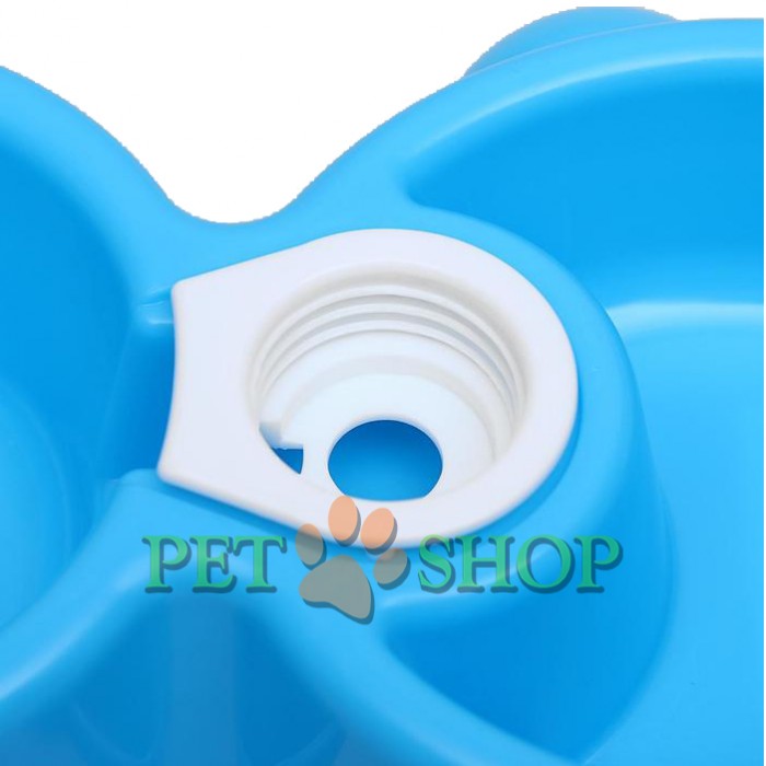 <p><strong>Миска двойная "Мишка" под бутылку, 24,5 х 19 х 4 см, микс цветов</strong></p>