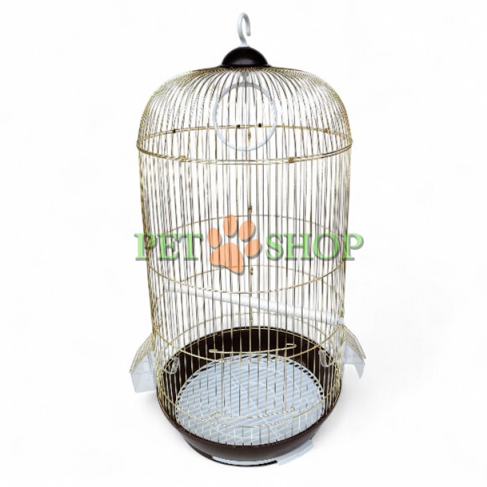 <p><strong>Прутья клетки стальные с покрытием под золото. Выдвижной пластиковый поддон для удобства чистки клетки. В комплект входят 1 жердочка, 2 кормушки, и качелька. Paзмeры клетки: диаметp - 33 см, выcота - 70&nbsp;см.</strong></p>