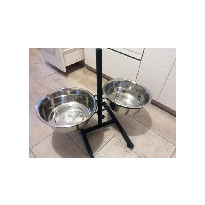 <p><strong>Регулируемая стойка с двумя мисками, хром 1,8 л</strong></p>