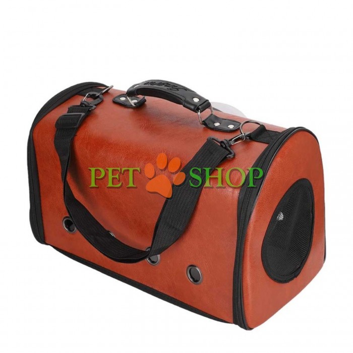 <p>Сумка переноска P131 44*26*28 cm для кошек и маленьких собак. <strong>Цвет уточняйте у оператора!</strong></p>